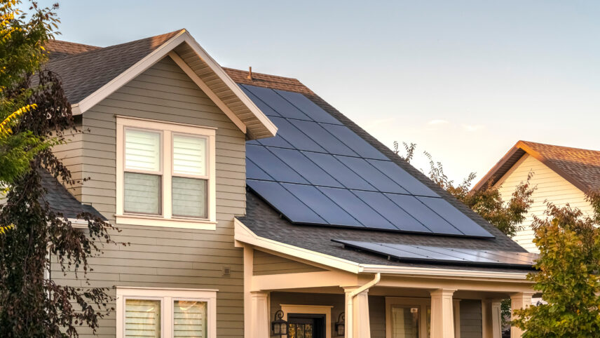 Hea teada: kas päikesepaneelidega toodetud elektri pealt peab tulumaksu maksma? thumbnail